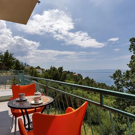 Apartment View Blue Brela